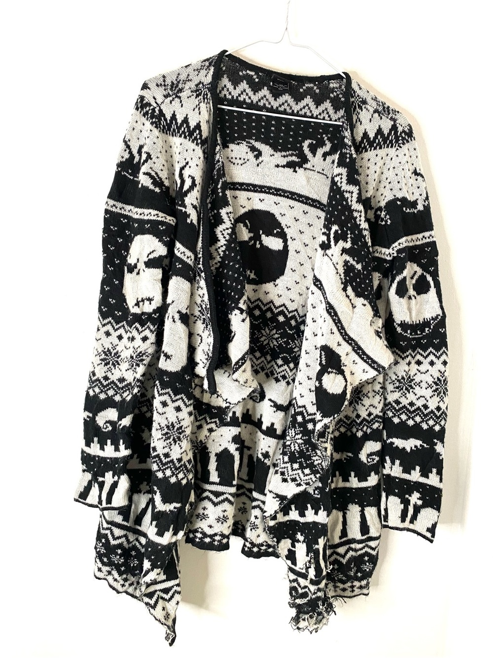 Disney Nightmare Before Christmas Jack Skellington Skull Knit Cardigan